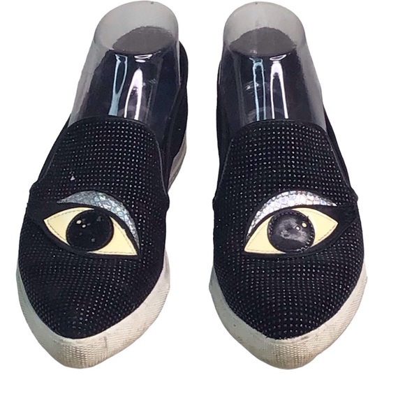 The Wishbone Collection Black Embellished Eye Shoes, Sz 7, EUC - Picture 1 of 6